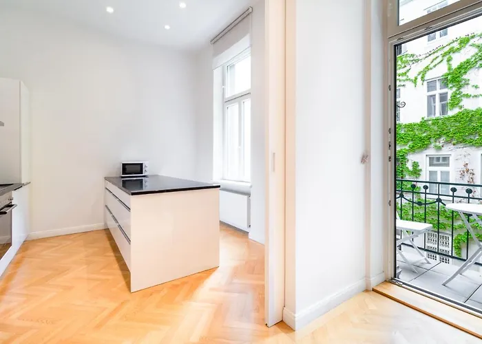 Διαμέρισμα Large Luxury Near Townhall & Votivkirche Βιέννη