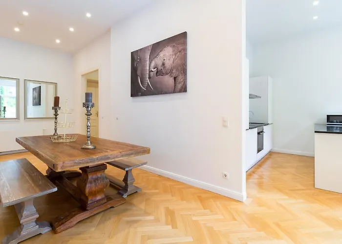 Διαμέρισμα Large Luxury Near Townhall & Votivkirche *